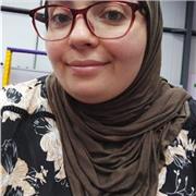 Laureata in lingue, impartisco lezioni di inglese a bambini e adulti. Le lezioni sono solo online, mi connetto da Cambridge, Uk